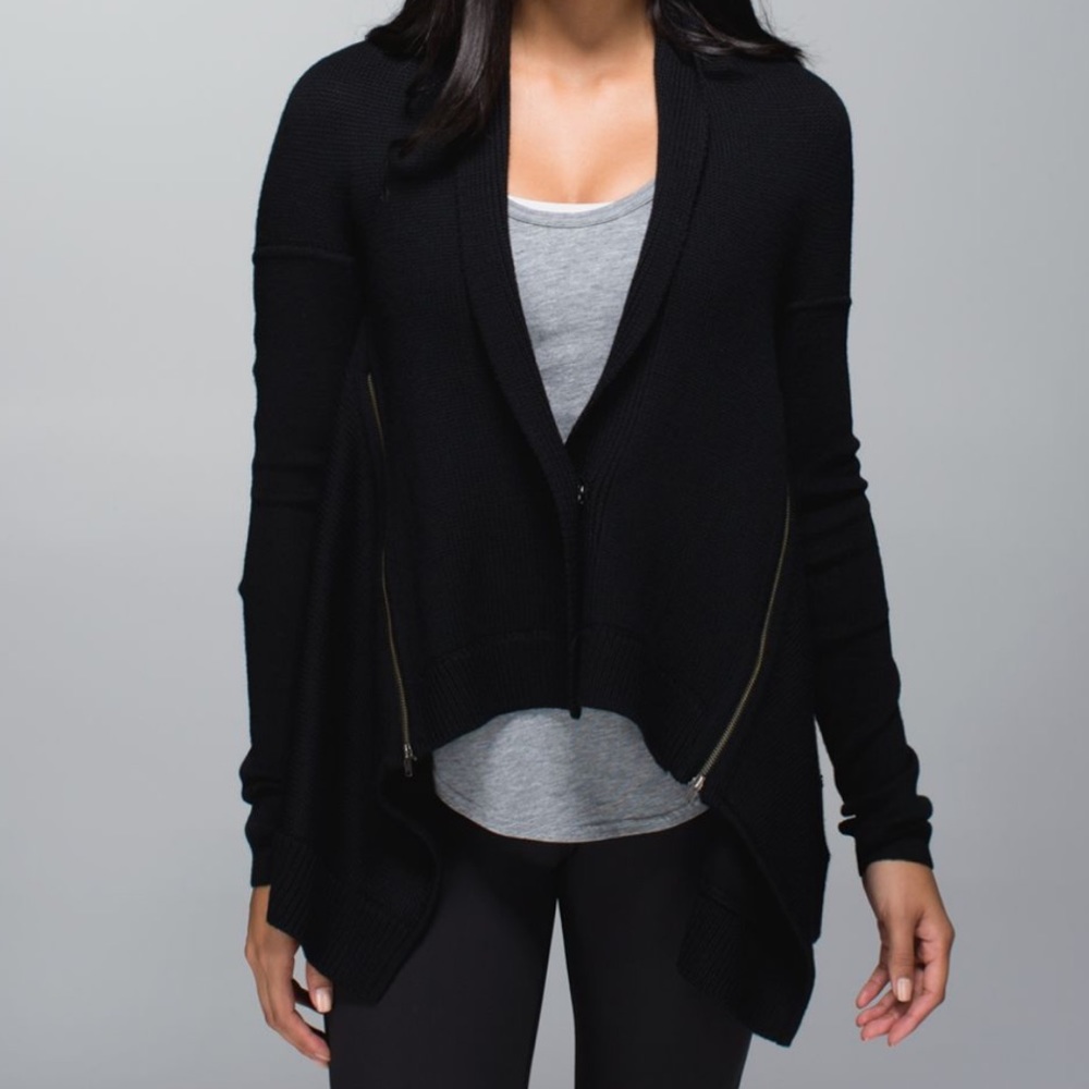 Lululemon Wrap It Up Sweater in Black Merino Wool 10
